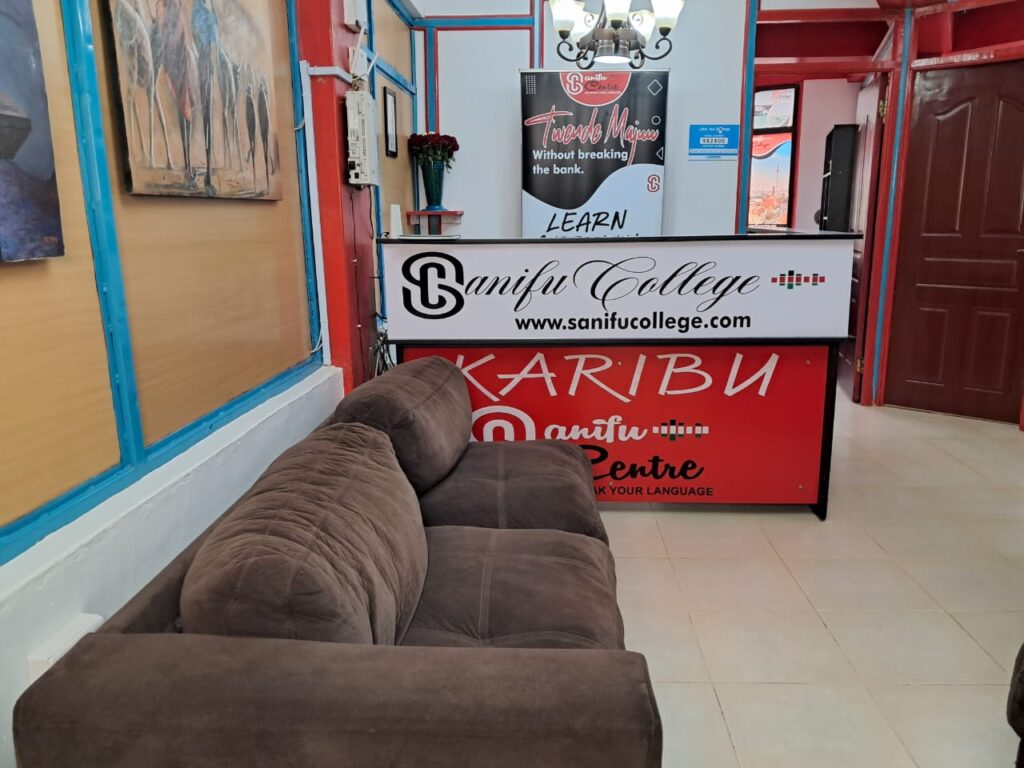 Sanifu College